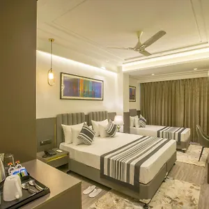 https://invitation-plaza-inn.hotelsdelhi.org